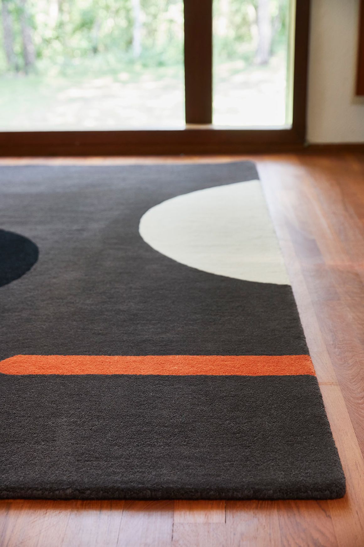 Orla Kiely Geo Flower Graphic Rug - Slate | 100% Wool Designer Floor Rug