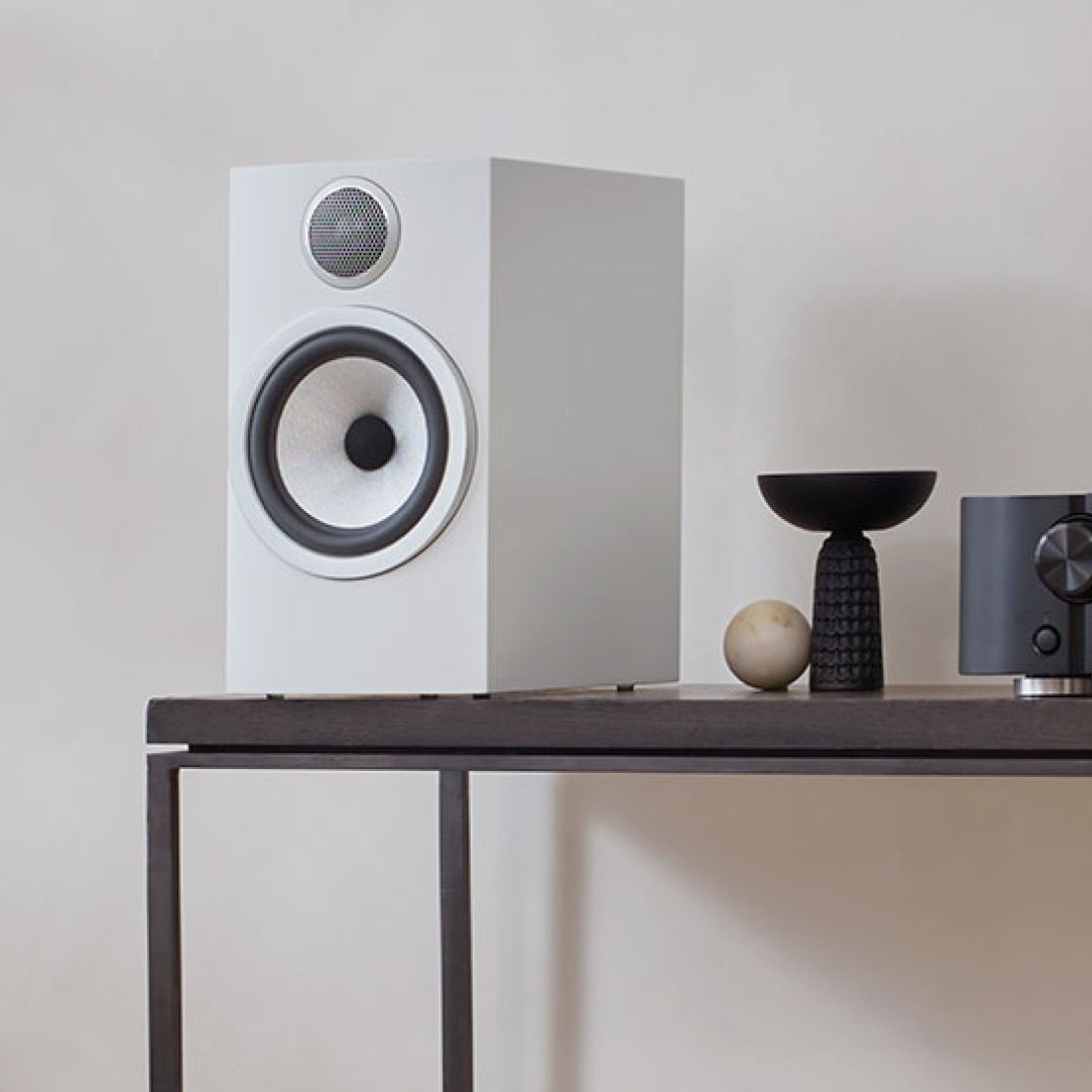 Bowers & Wilkins 706 S3 Stand-Mount Speaker