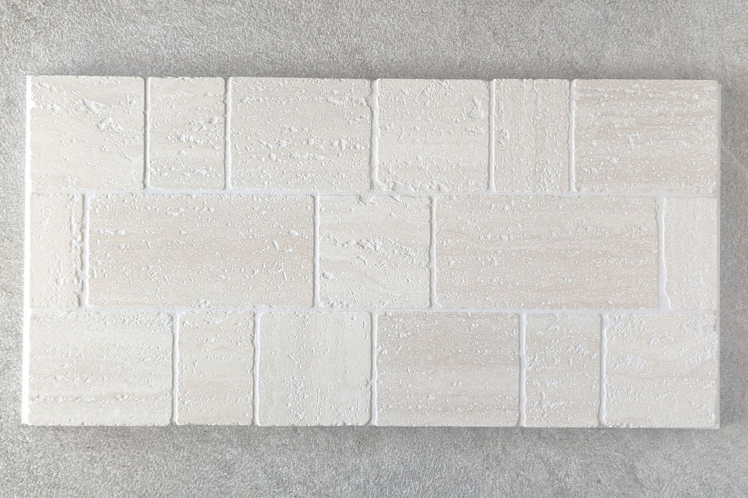 Baracoa Tumbled Mosaic - Ivory Travertine