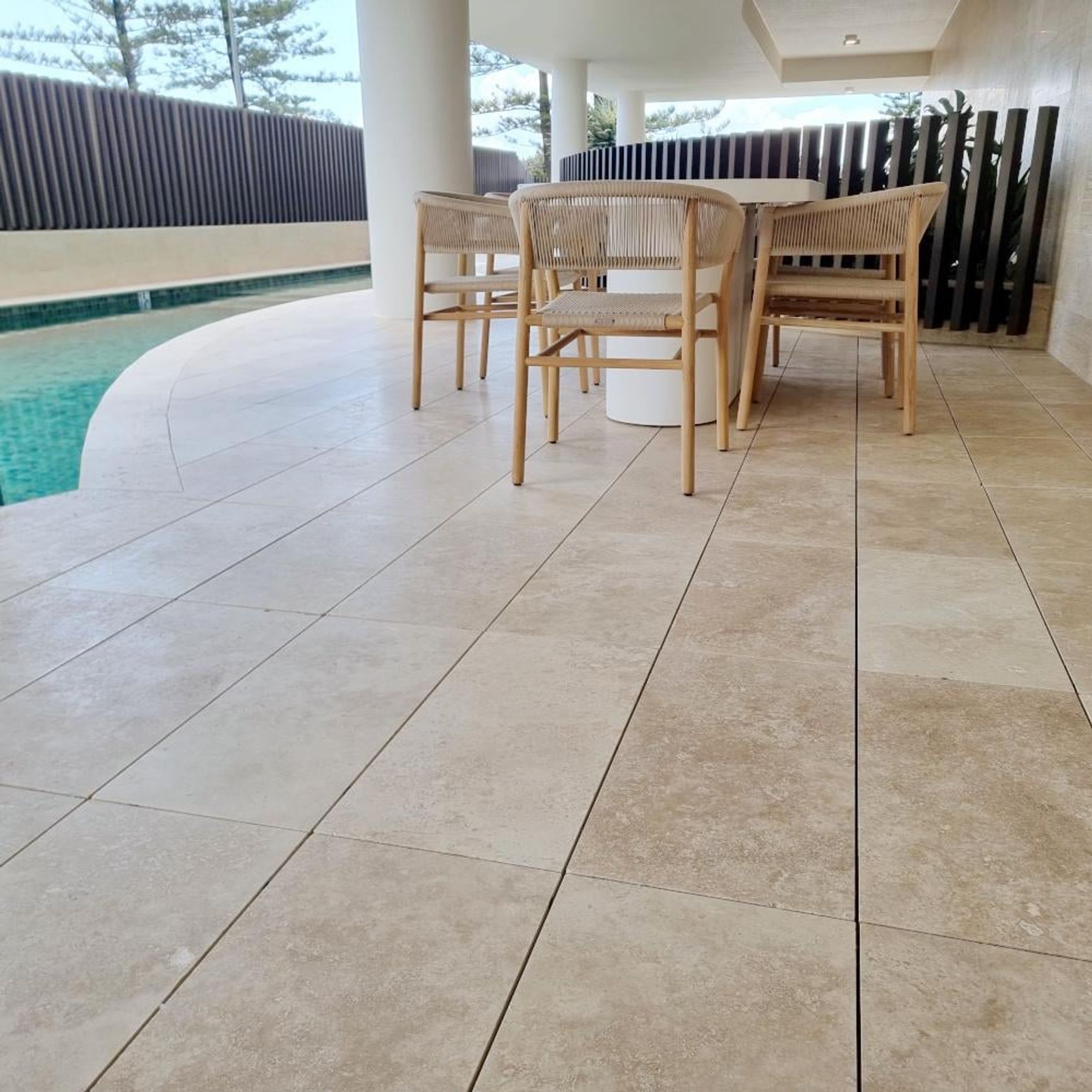 12mm Classic Linen Travertine Tiles - Honed & Filled