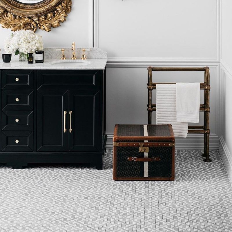 Labyrinth Oblique Carrara & Thassos Marble By Steve Cordony