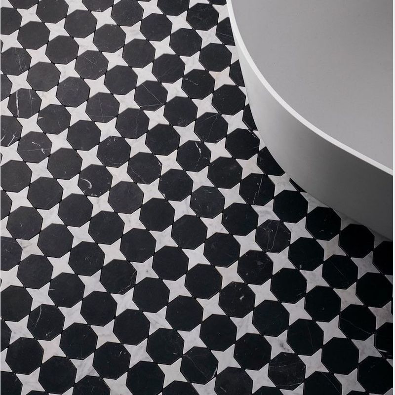 Labyrinth Transition Carrara & Nero Marble By Steve Cordony