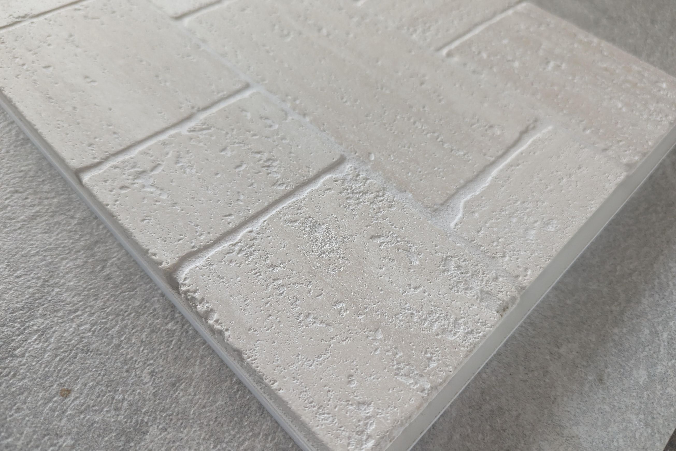 Baracoa Tumbled Mosaic - Ivory Travertine