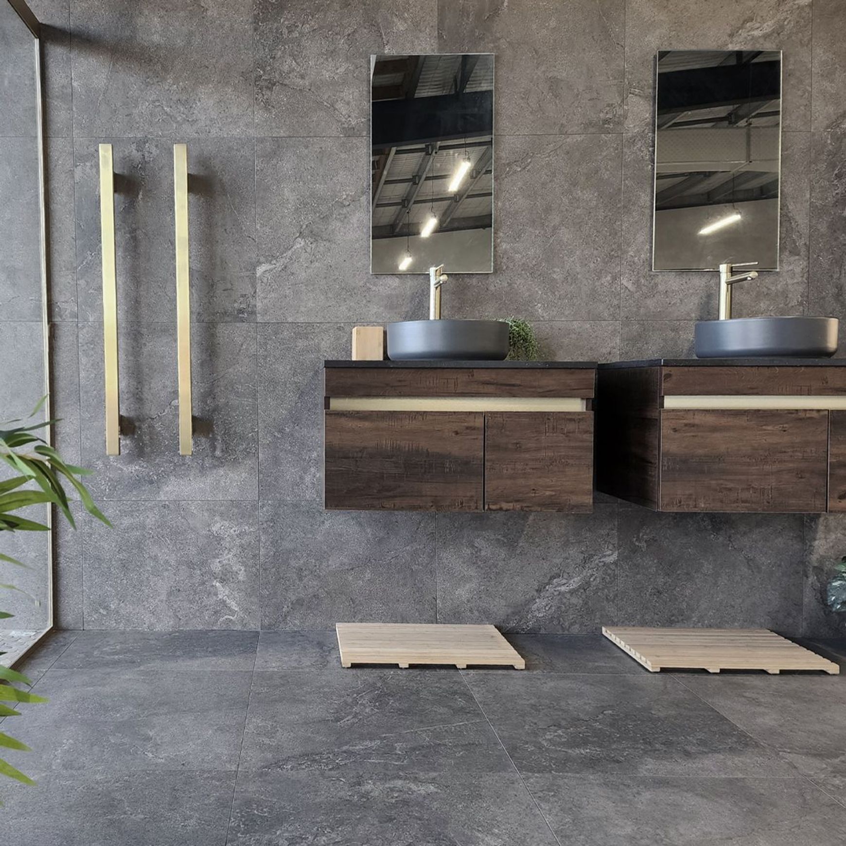 Stone Valley Floor Tiles