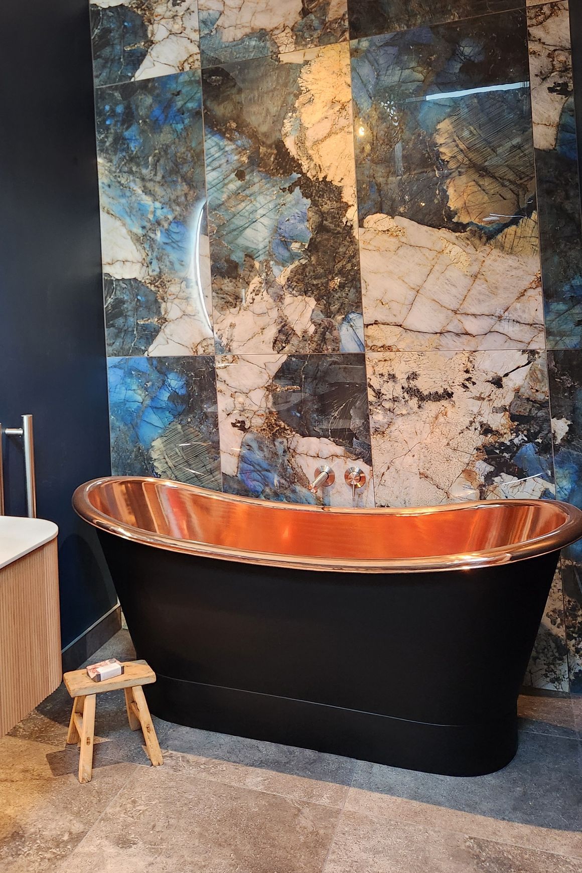 The Copper Bath Tub - Sundara Copper Double Slipper