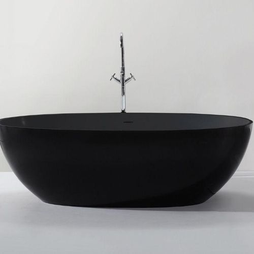 B003 Large Black Hugi Bath 1780MM