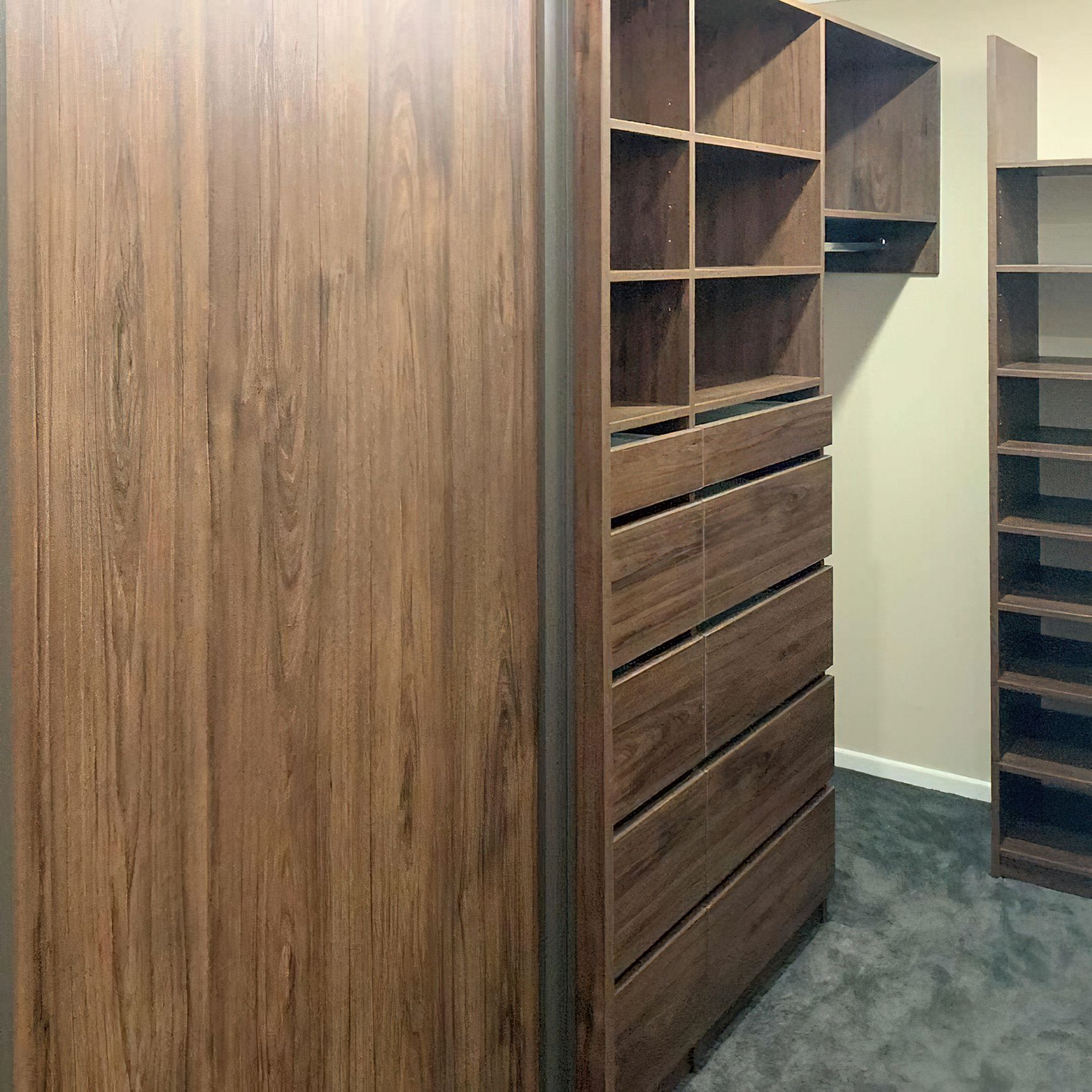 Free Standing Wardrobes