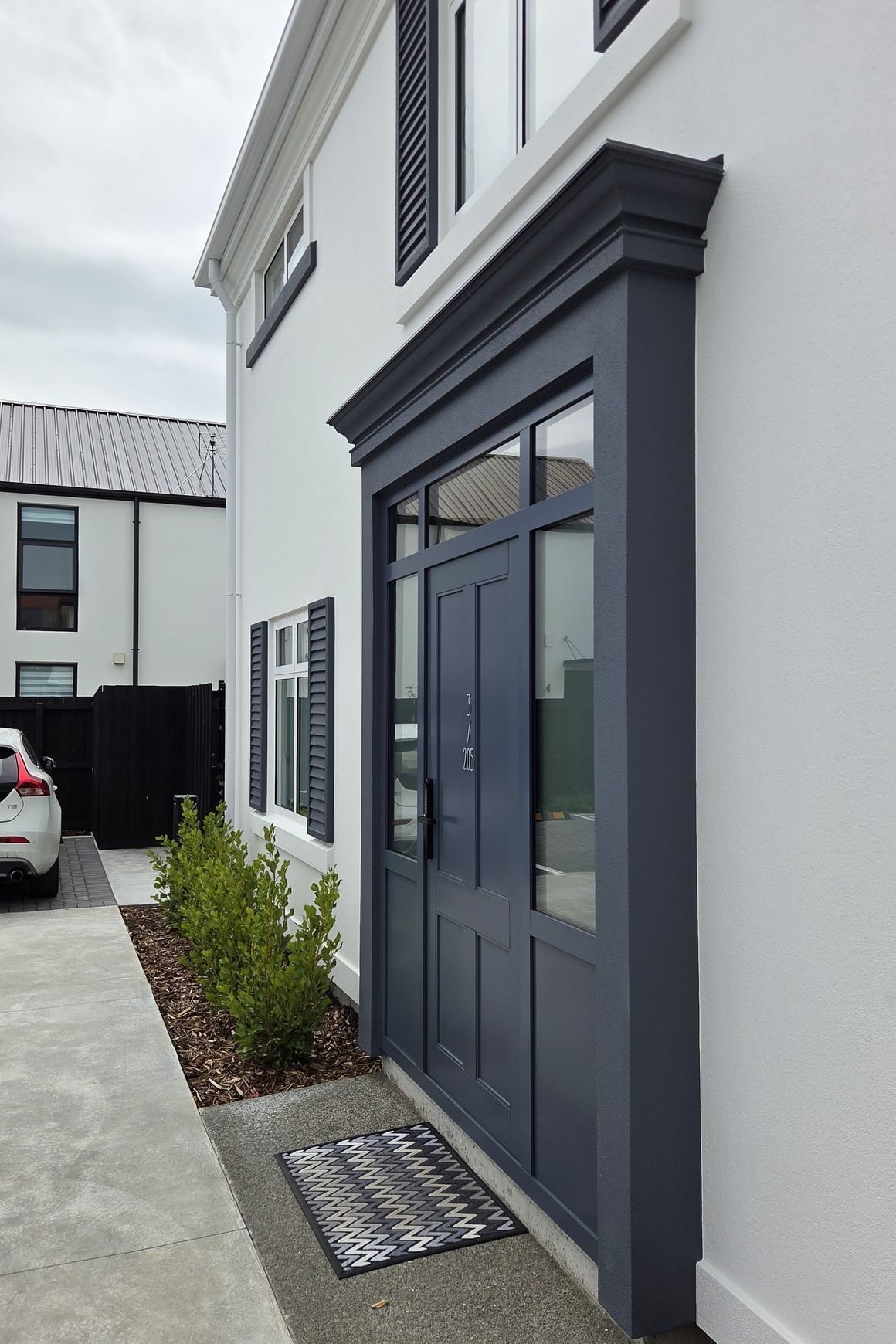 4P Aluminium Heritage Entrance Door