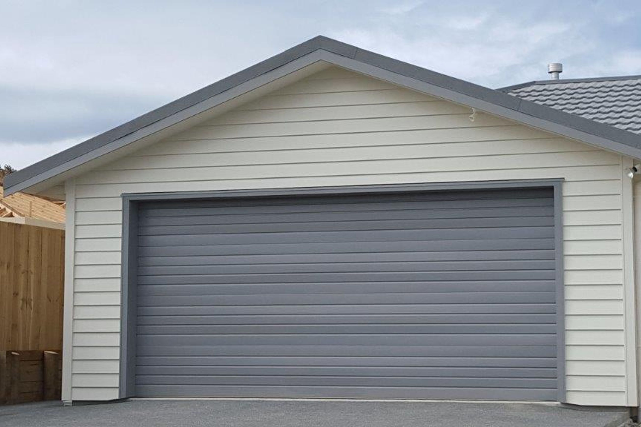 Classic Series - Sandon Profile Garage Door