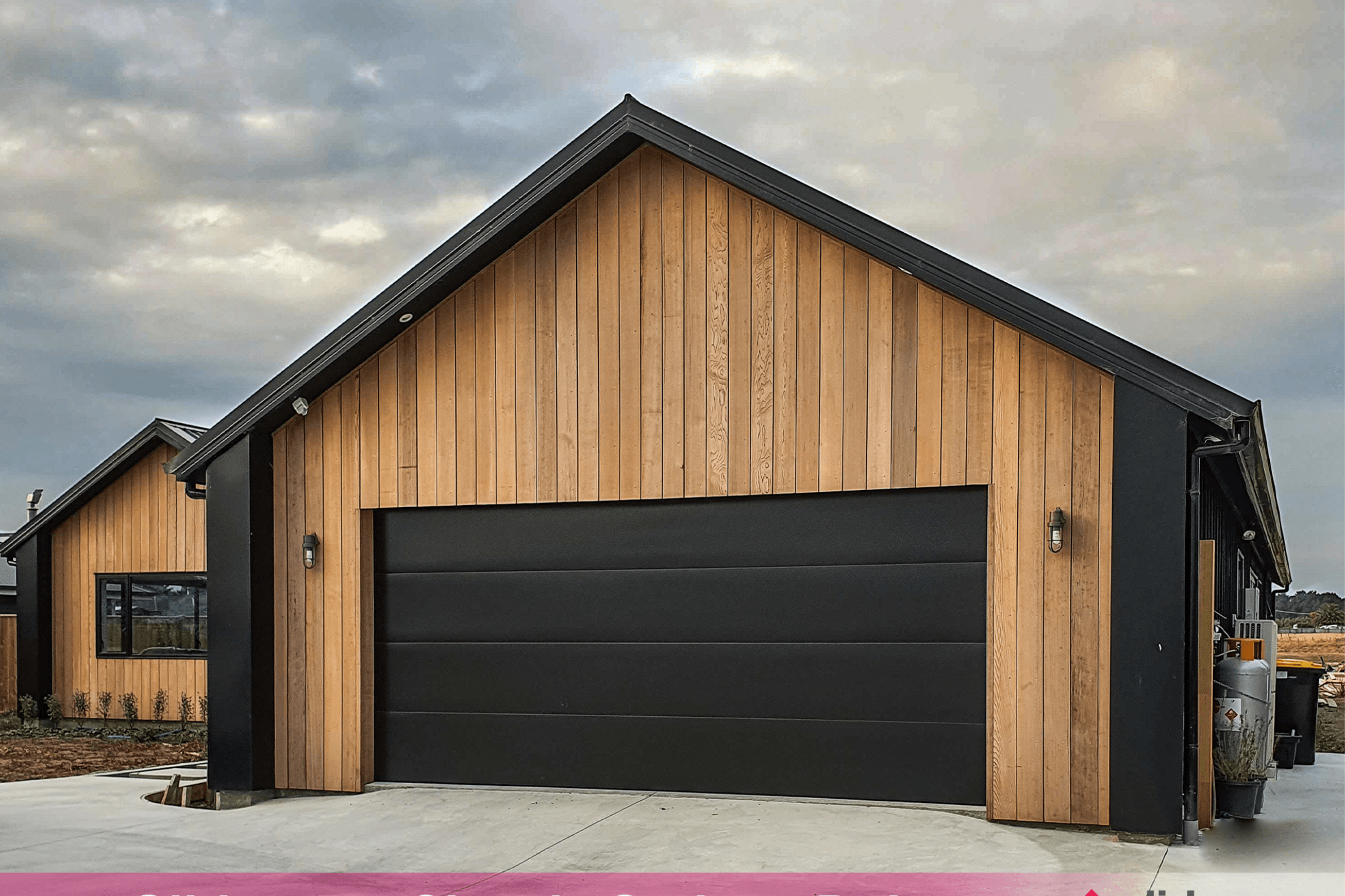 Classic Series - Duke Profile Garage Door
