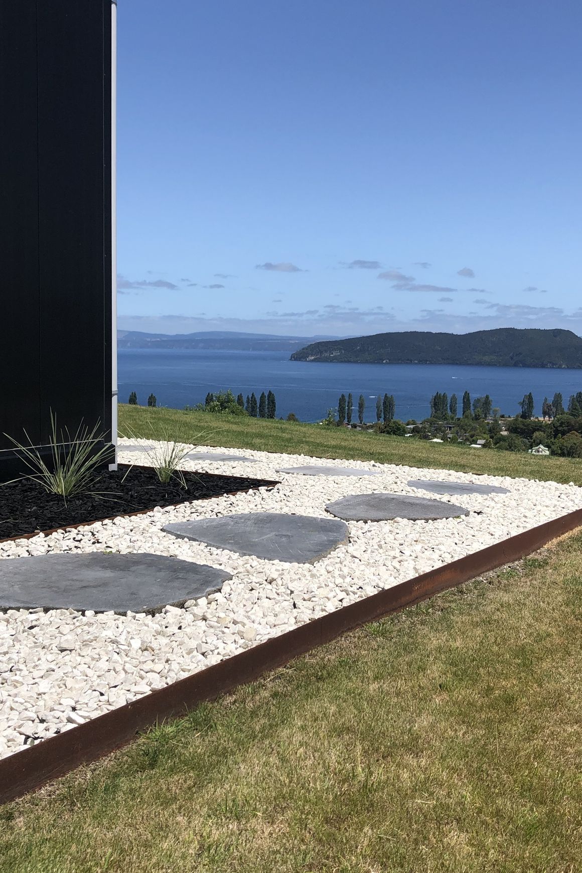 Zero-Flex Garden Edging and Retaining