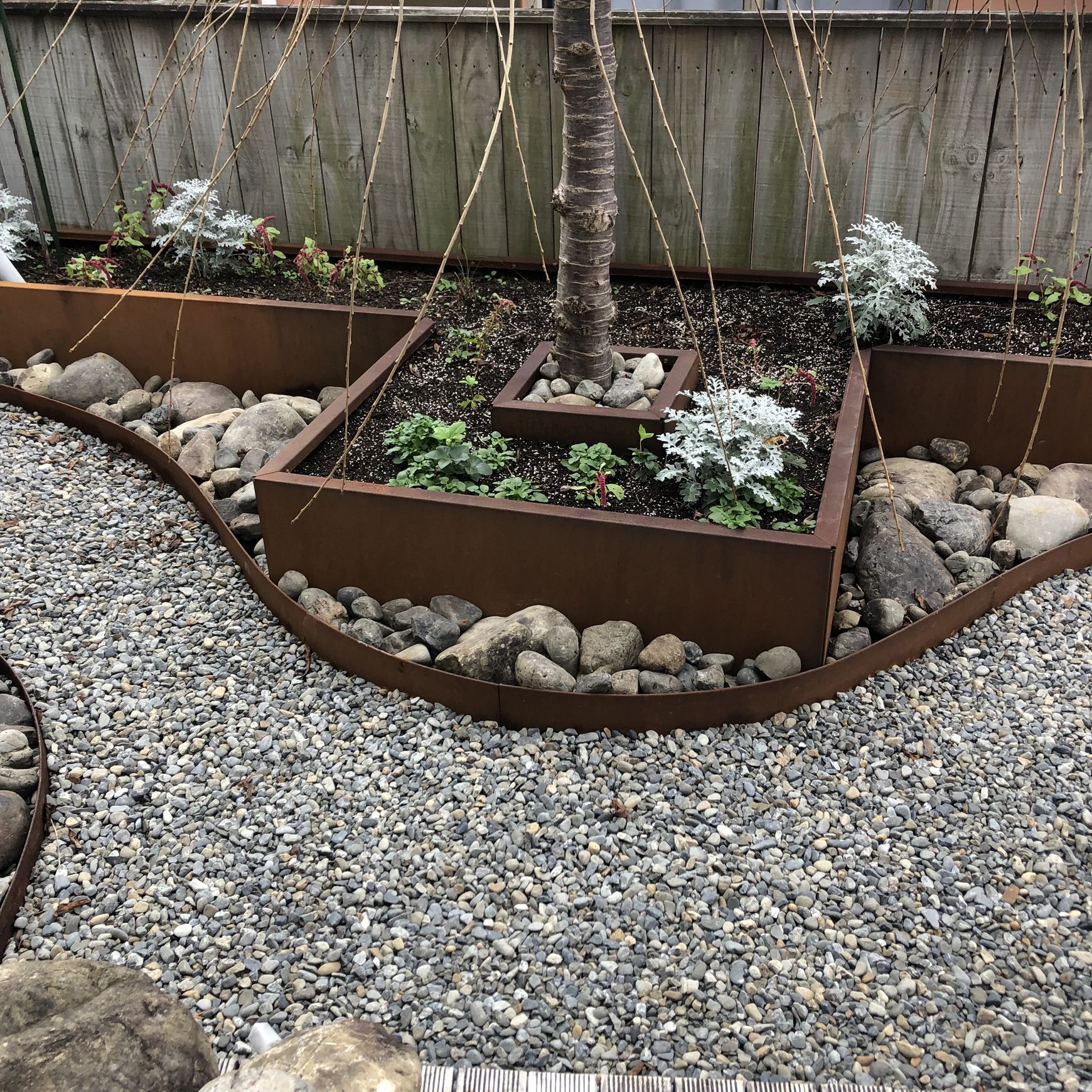 Zero-Flex Garden Edging and Retaining