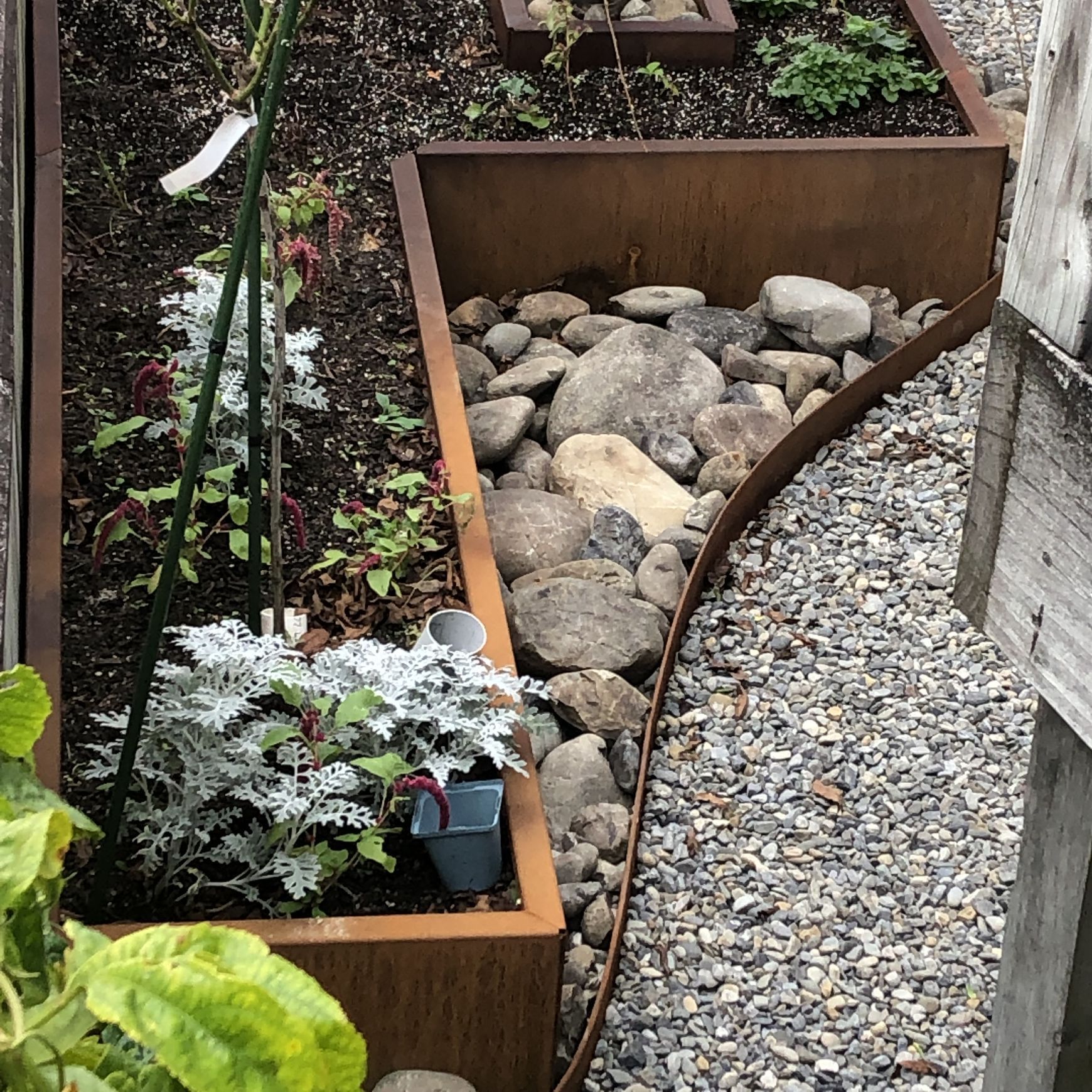 Zero-Flex Garden Edging and Retaining