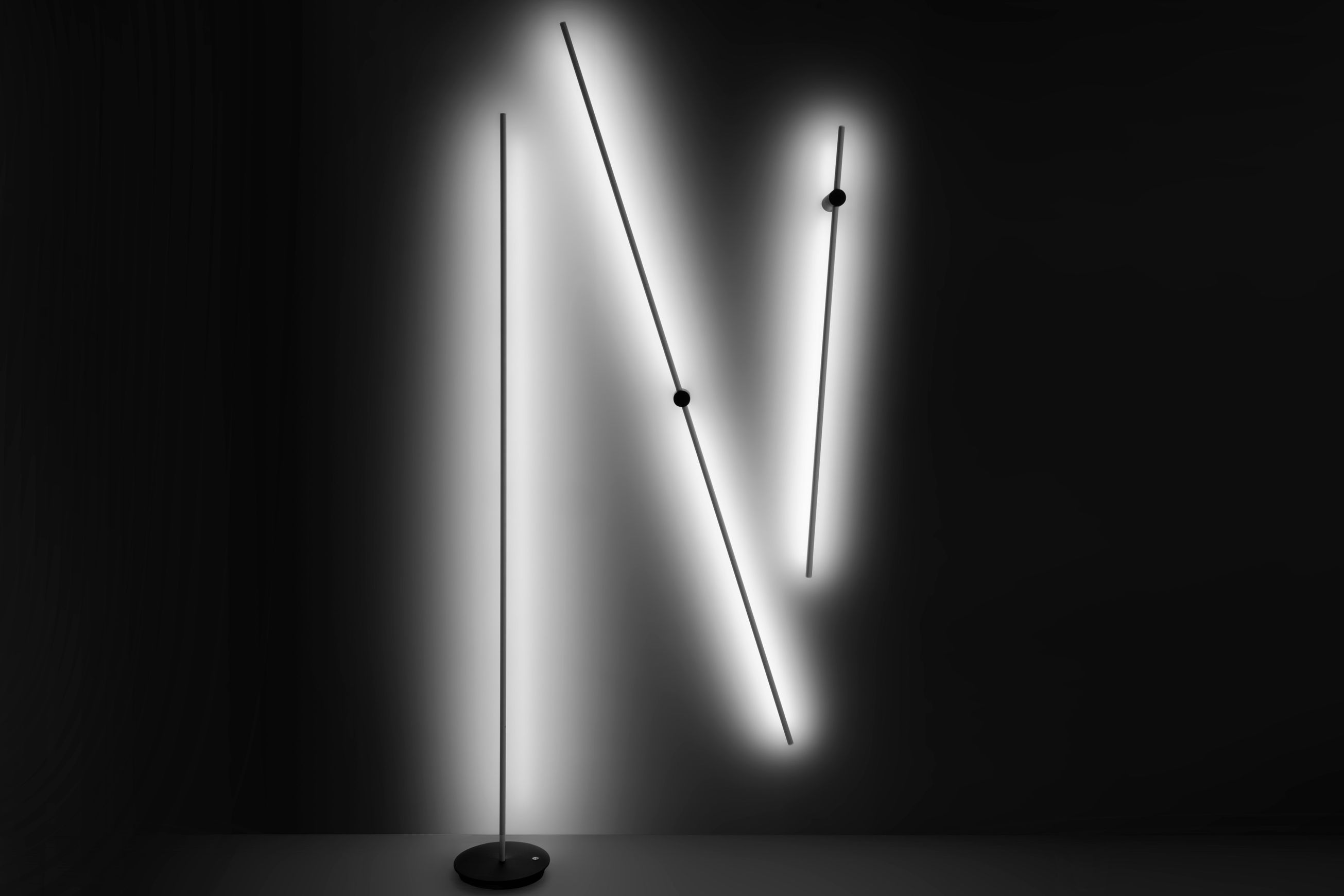 Feeling Floor Standing LED Garden Light