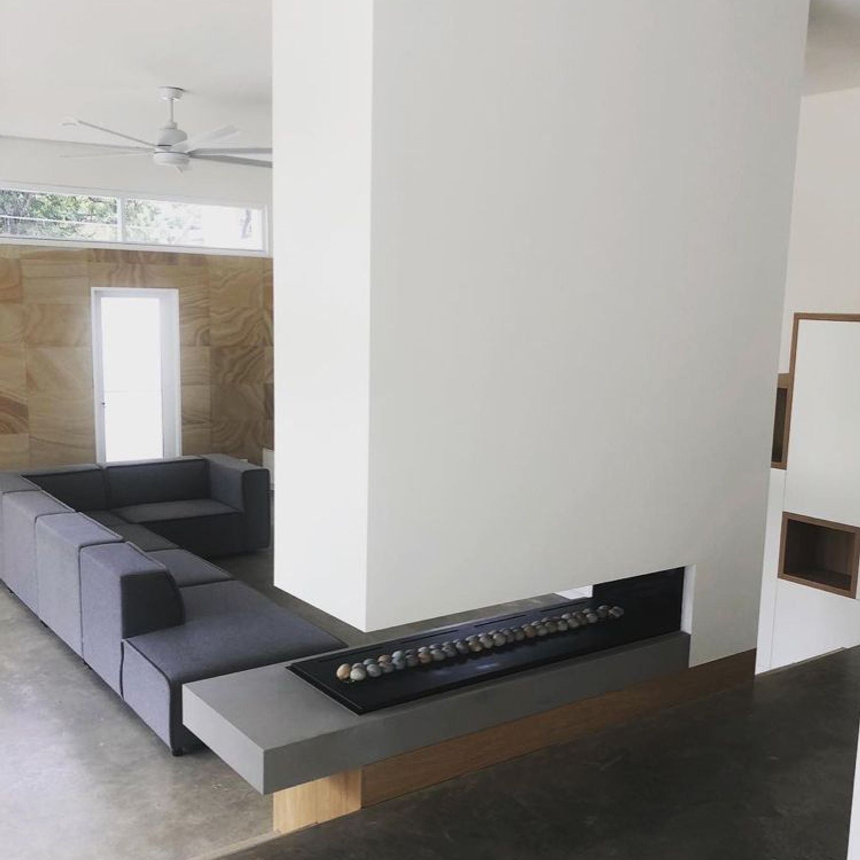 Horizon 3 Sided | Gas Fireplace