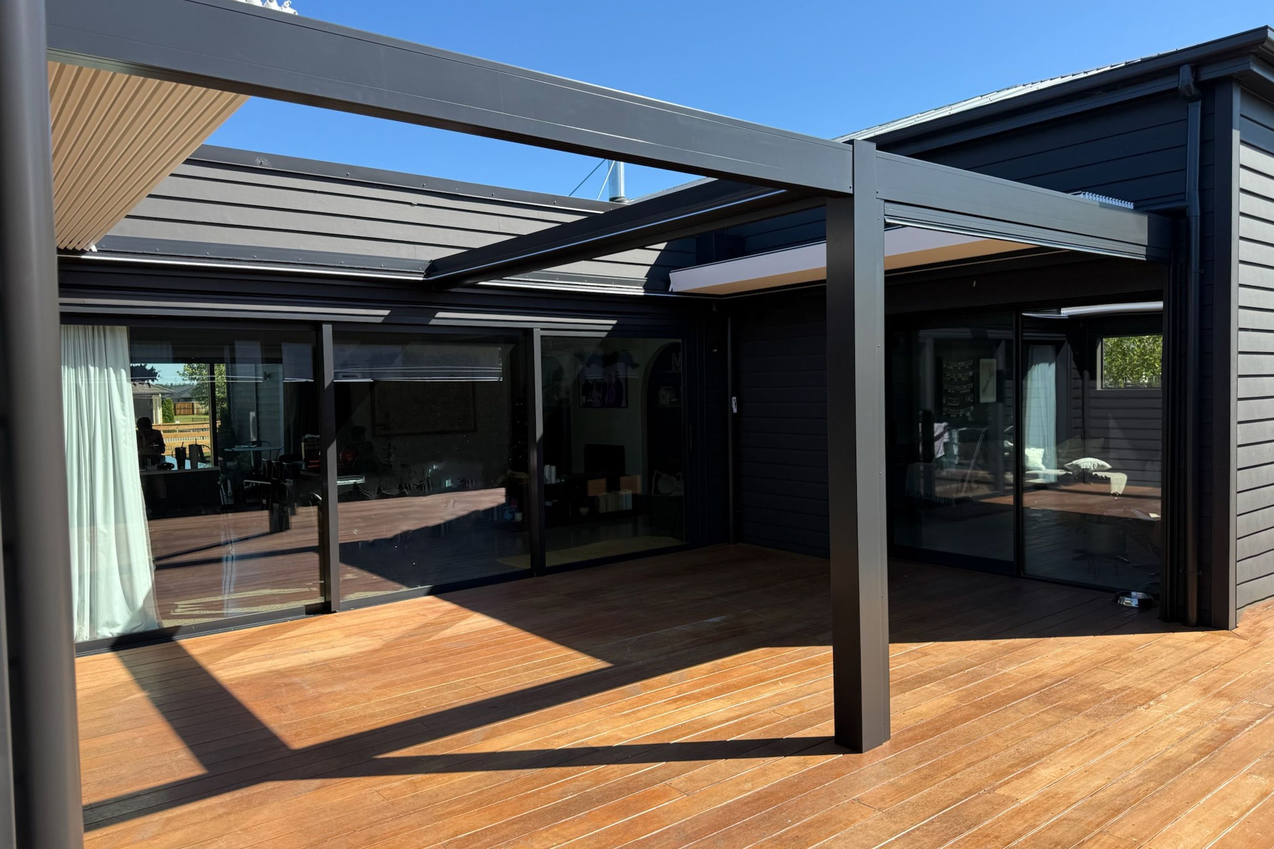 SunFold® Louvre Roof
