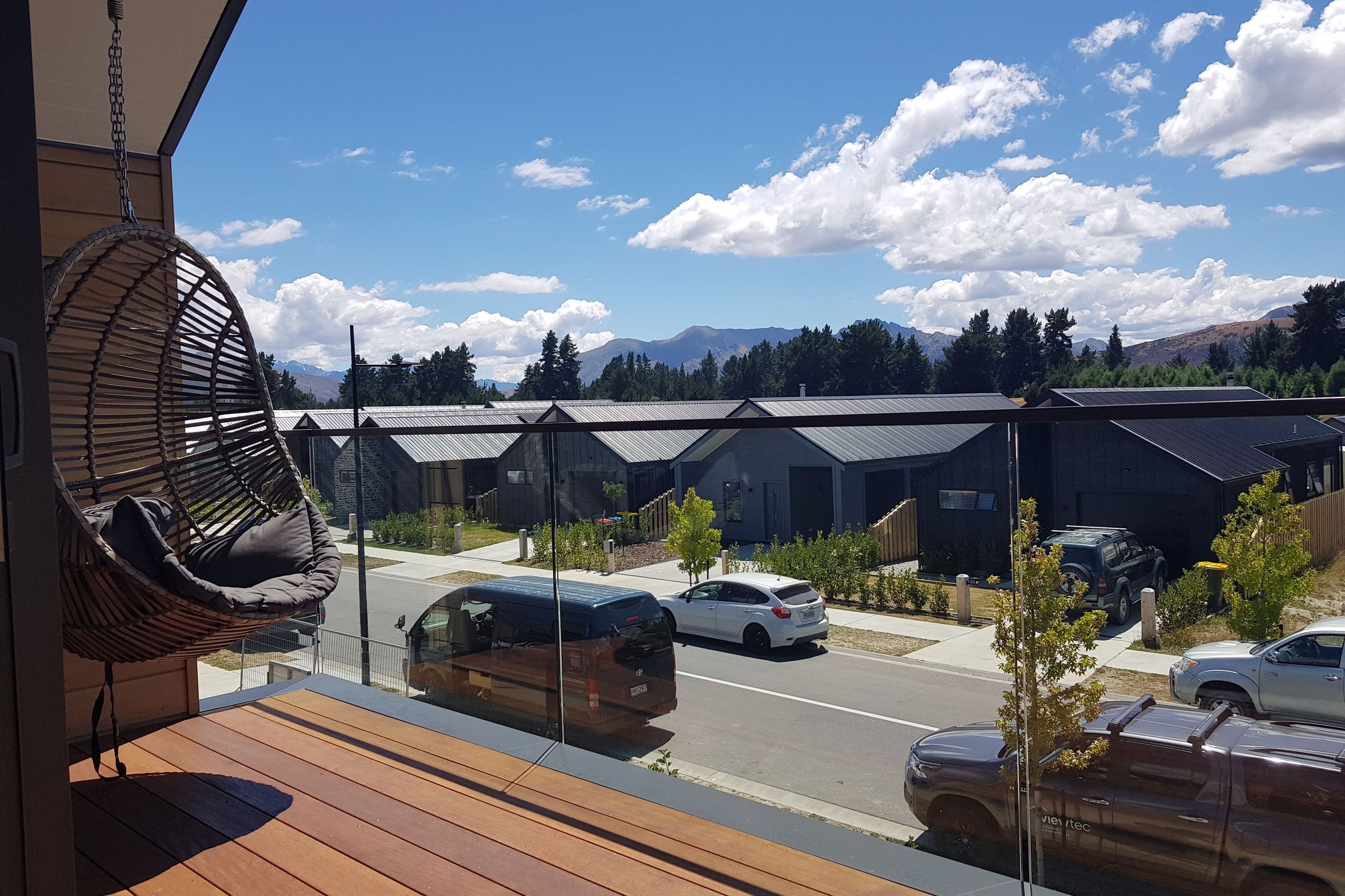Arena-Points Frameless Glass Balustrade
