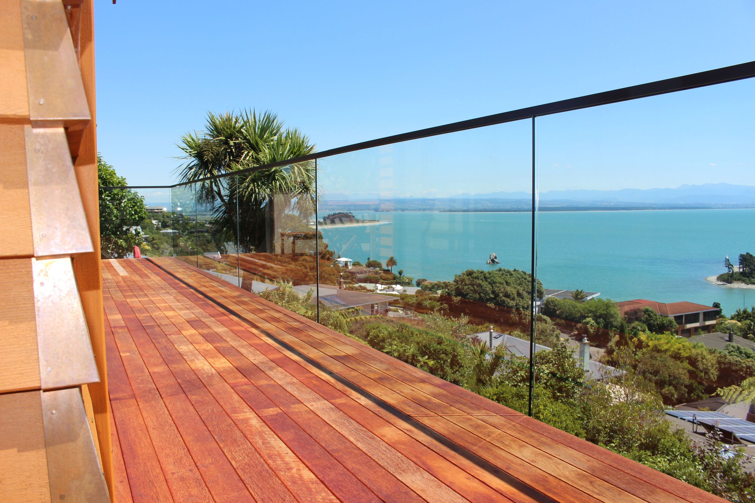 Edgetec Infinity® Frameless Glass Balustrade