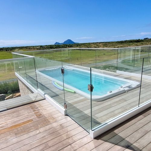 Metropolis Frameless Glass Balustrade