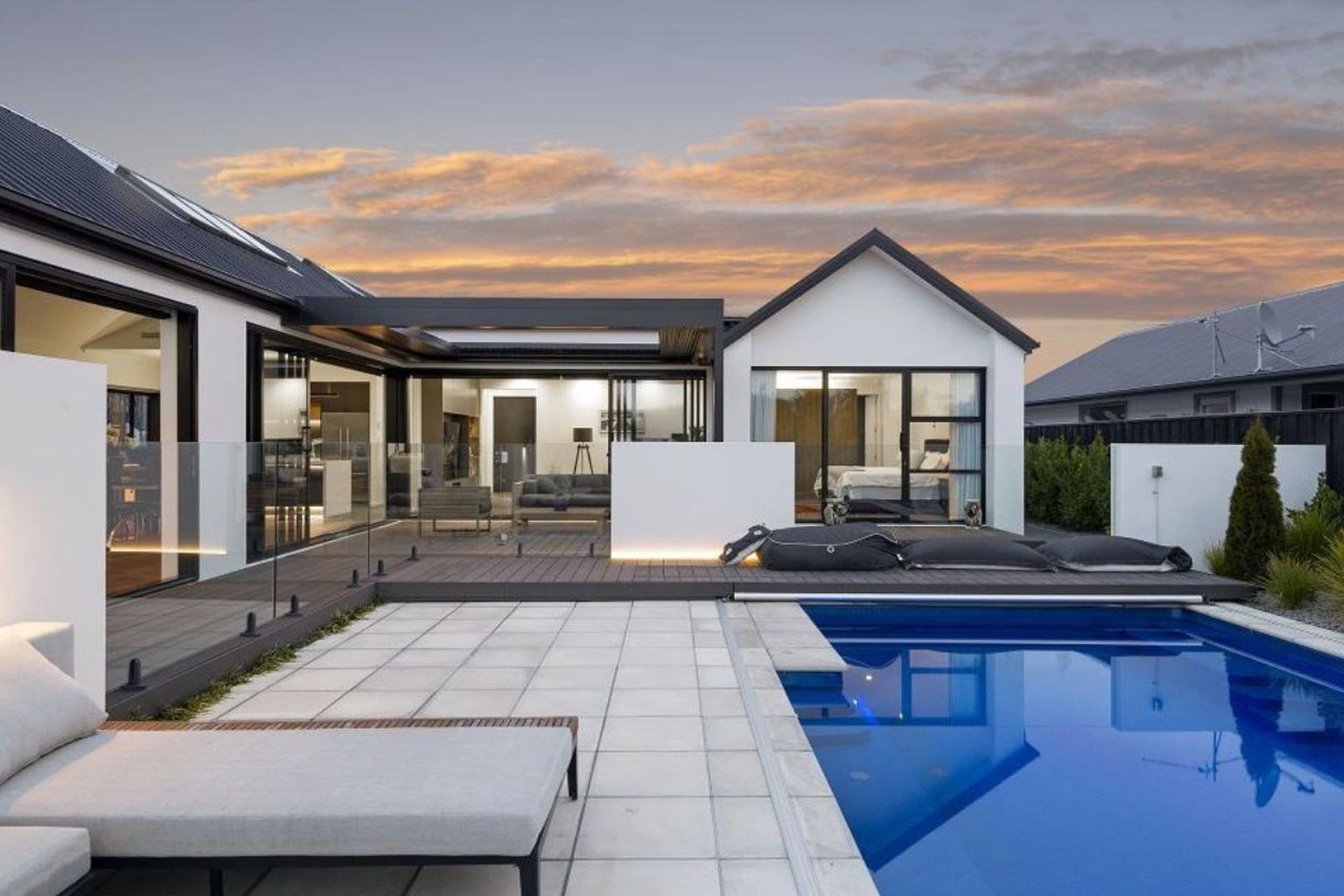 Pool Fence | by NZ Frameless Glass