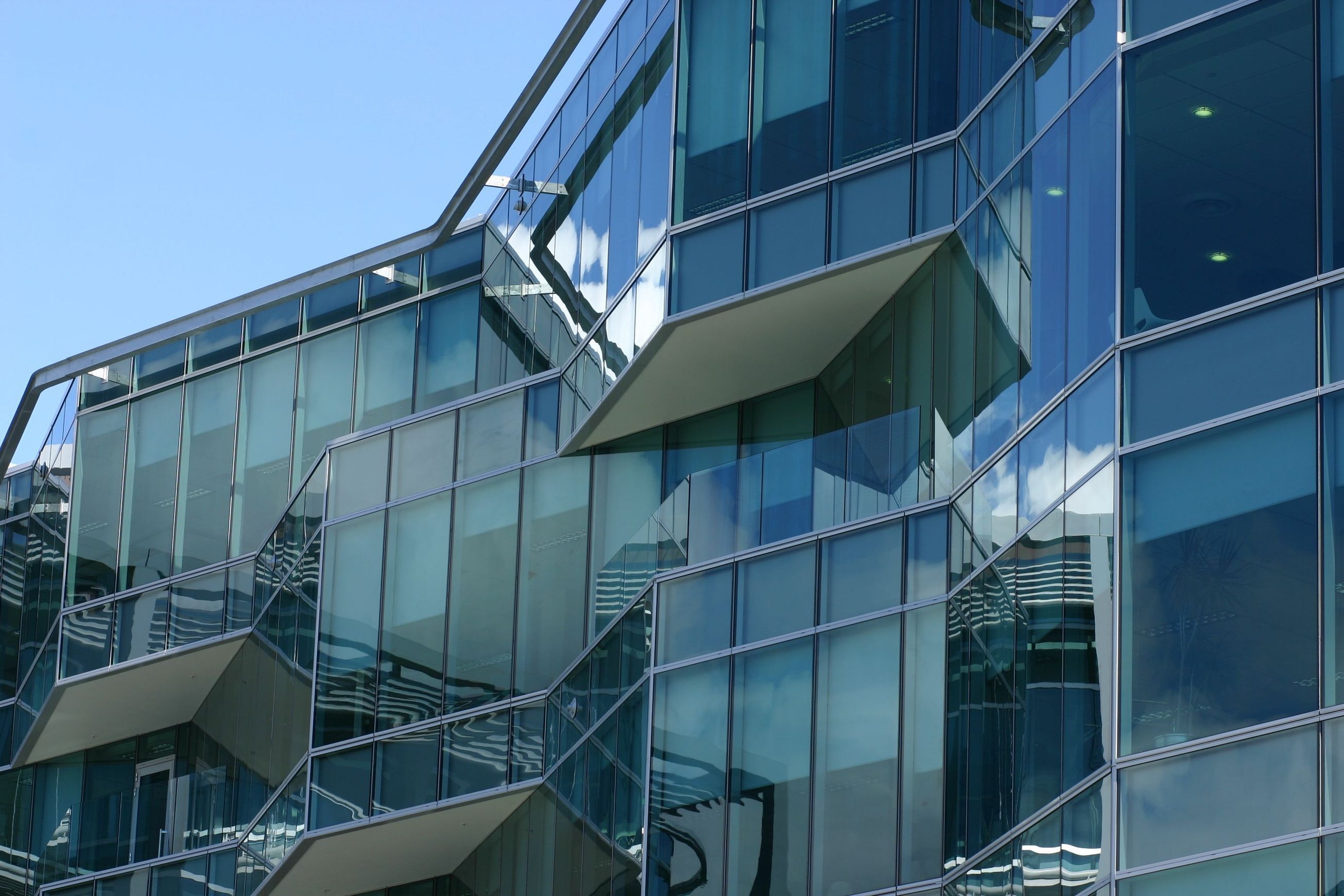 PW600 2 sided flush glazed vertically