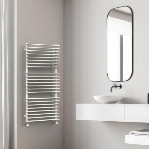 Shade Heated Towel Rail