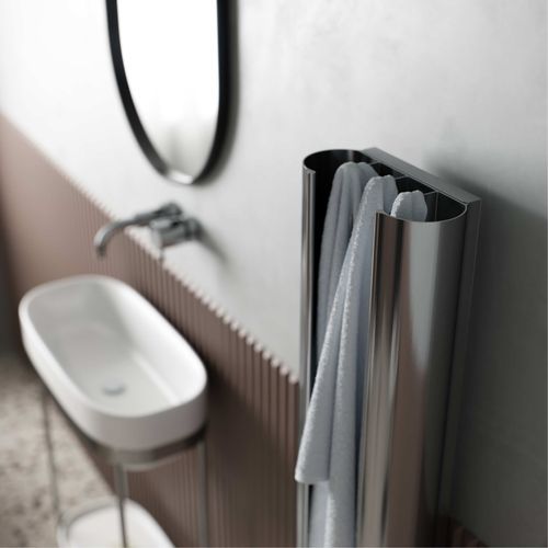 Loop Towel Warmer | Polished Pewter