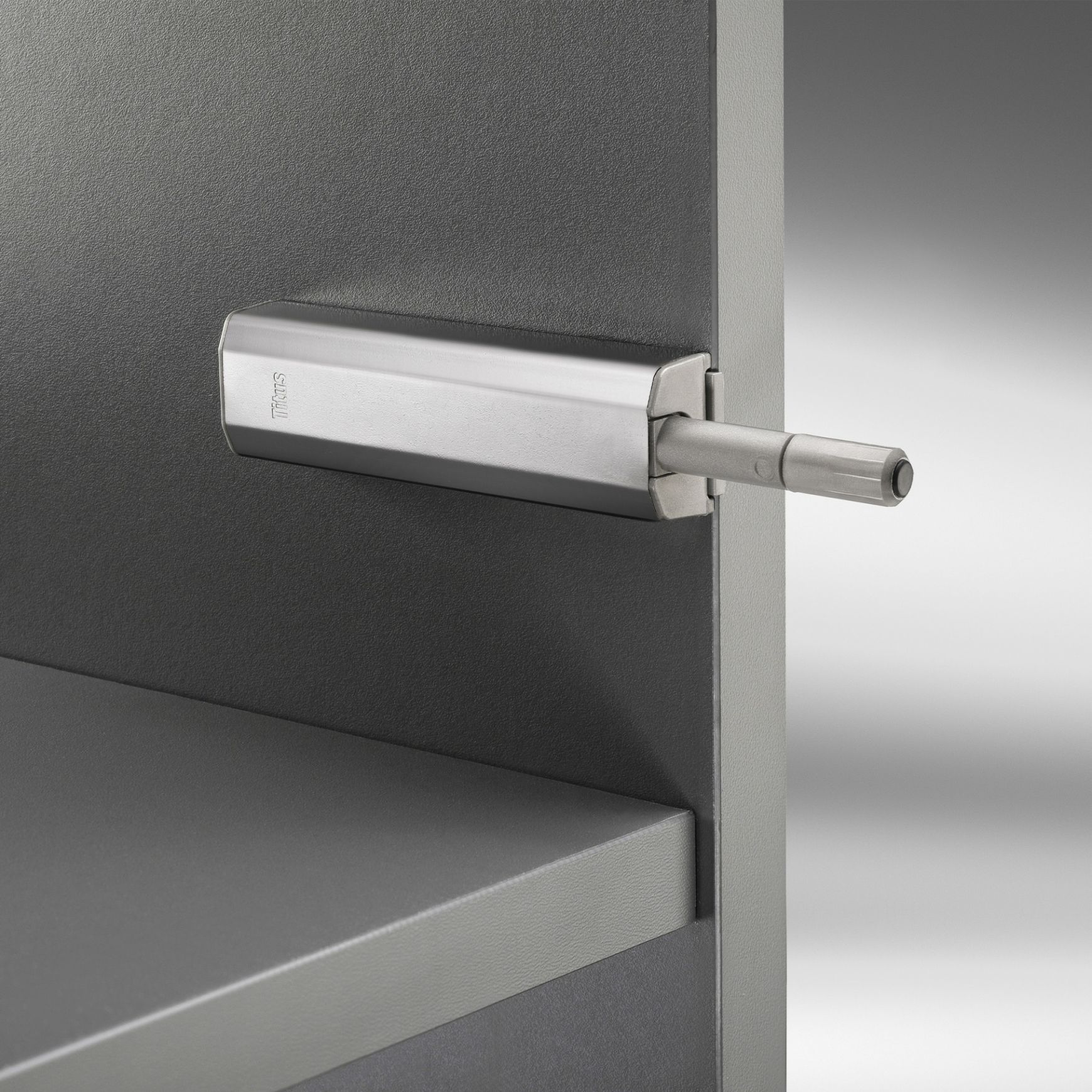 Push Latch S2