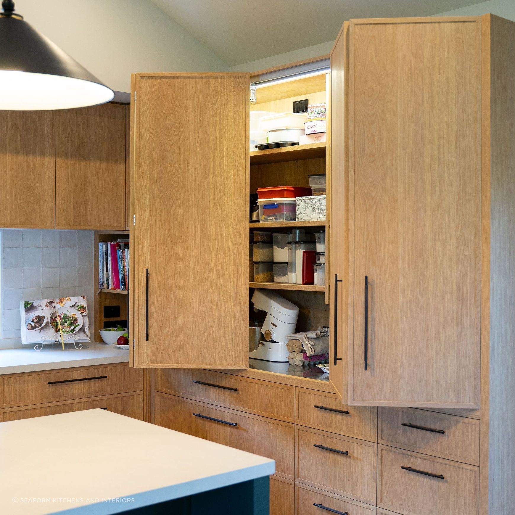 Cinetto Bifold Door Hardware