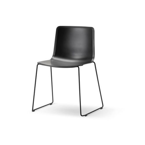 Pato Sled Chair by Fredericia