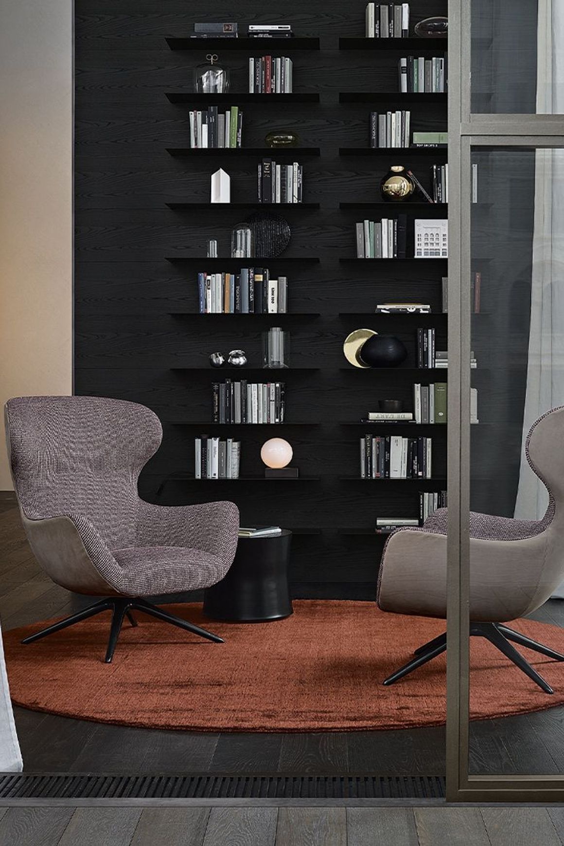 Mad Joker Armchair