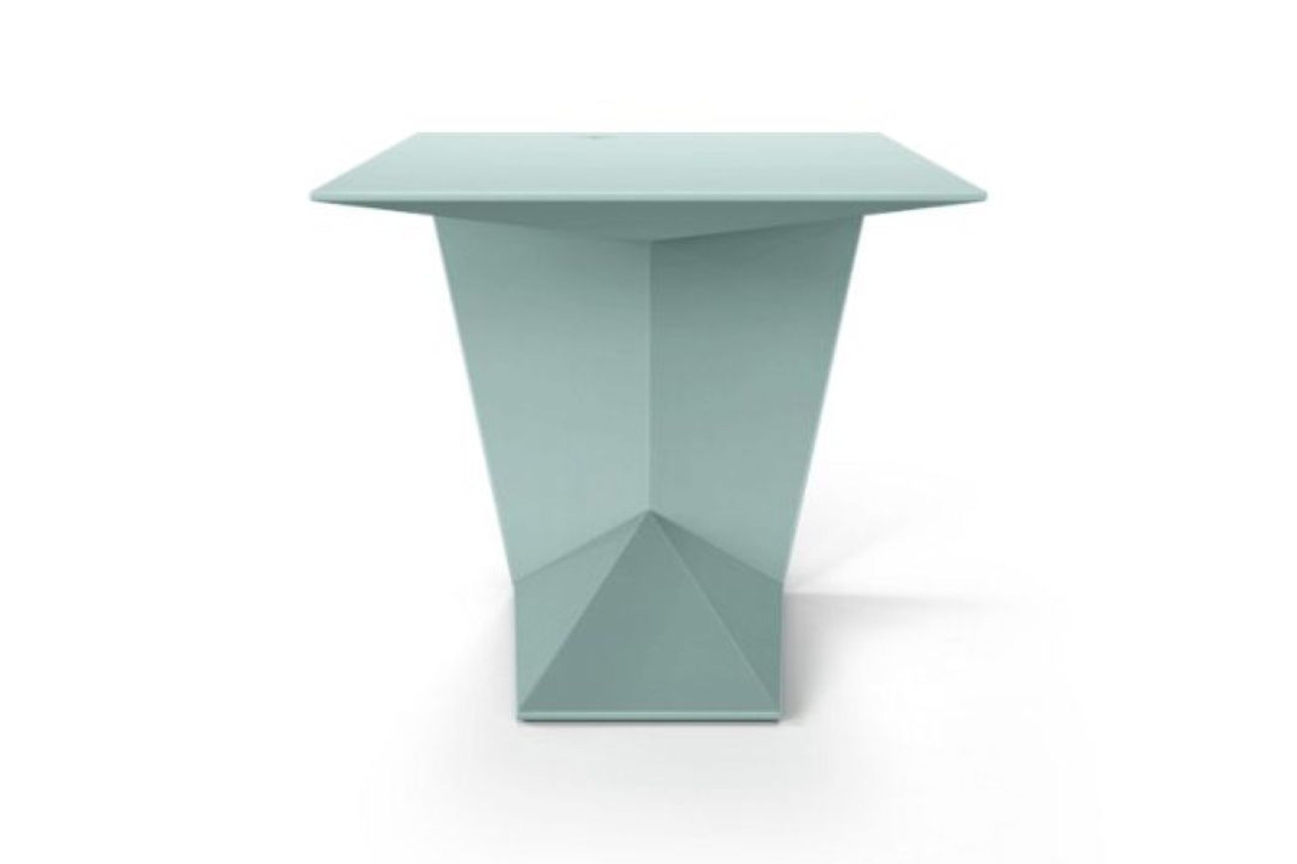 Prismo Small Desk