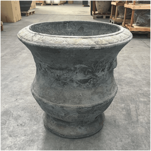 Atlantis - Thistle Urn