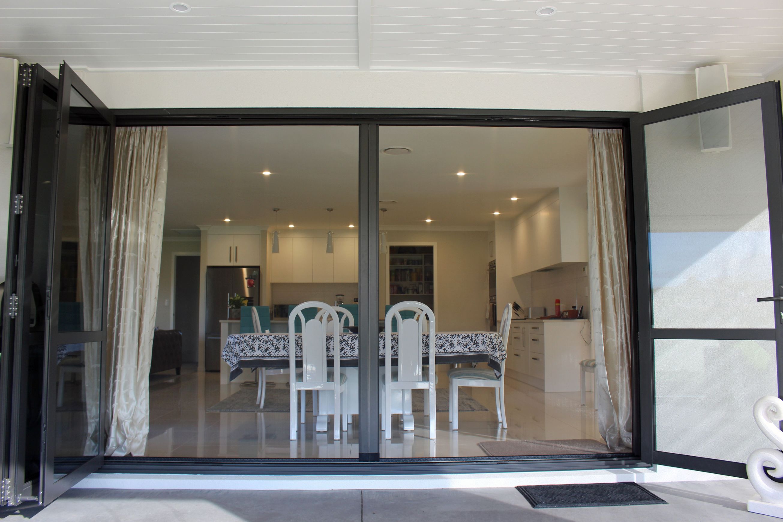 Retractable Insect Screens