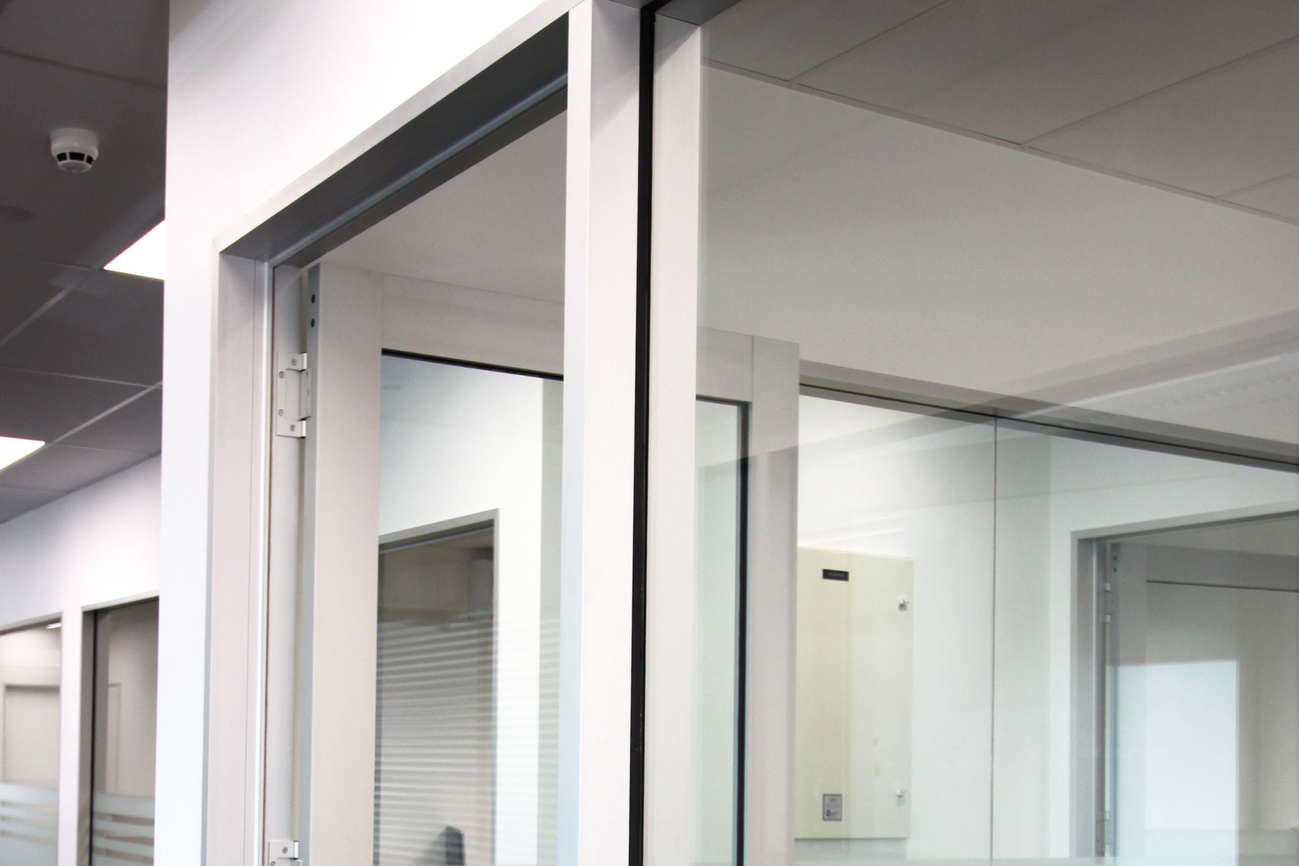 Eclipse 92mm Aluminium Partitioning Suite