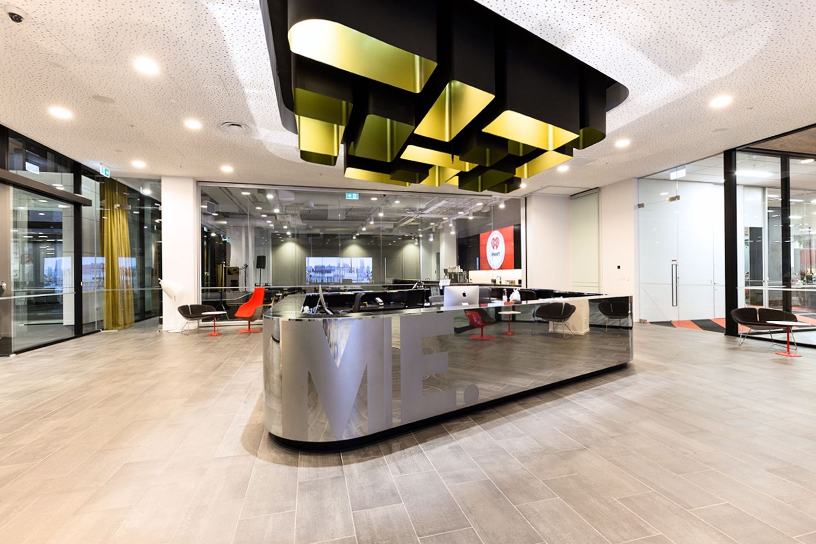 GlassSeal Series Glass Operable Walls