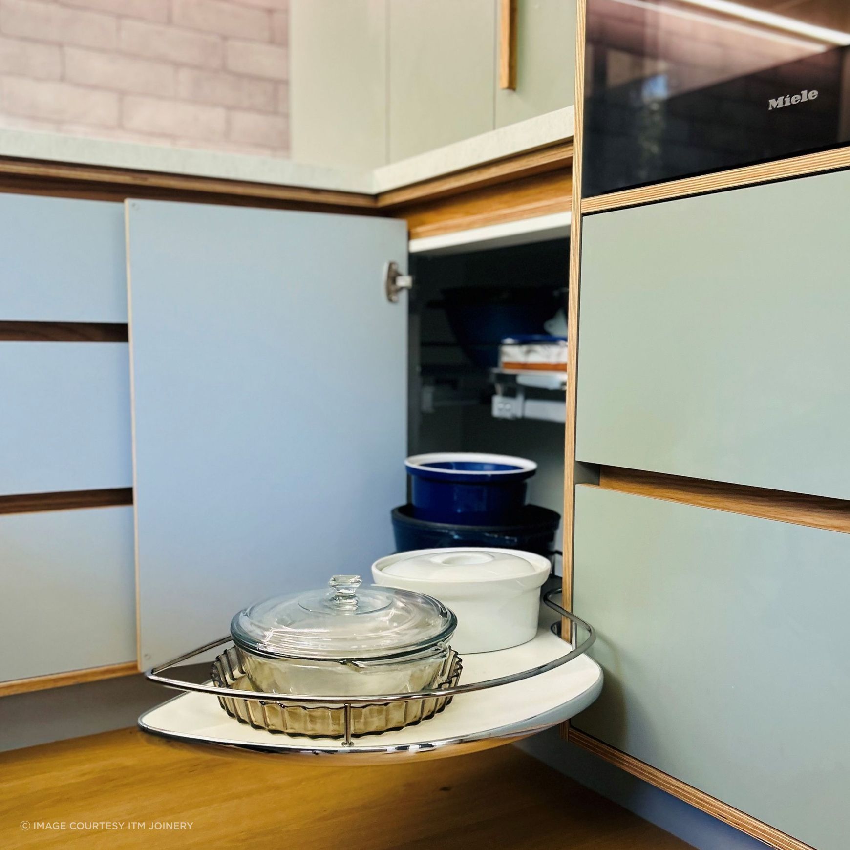 FIT Giamo Duplo for Blind Corner Cabinets