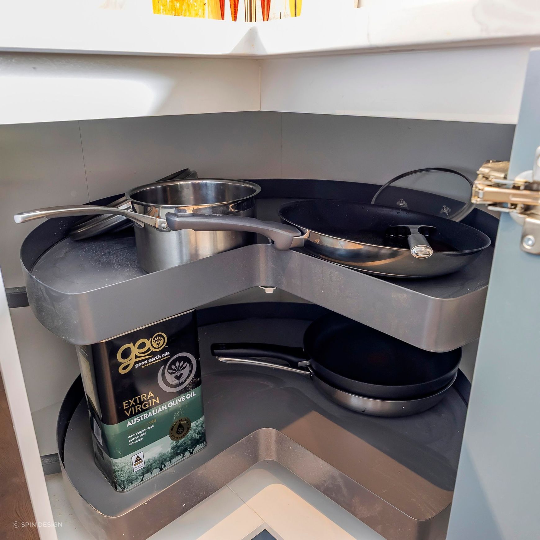 VS COR Wheel Pro Revolving Corner Unit