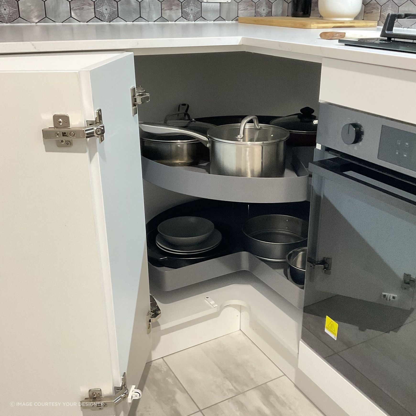 VS COR Wheel Pro Revolving Corner Unit