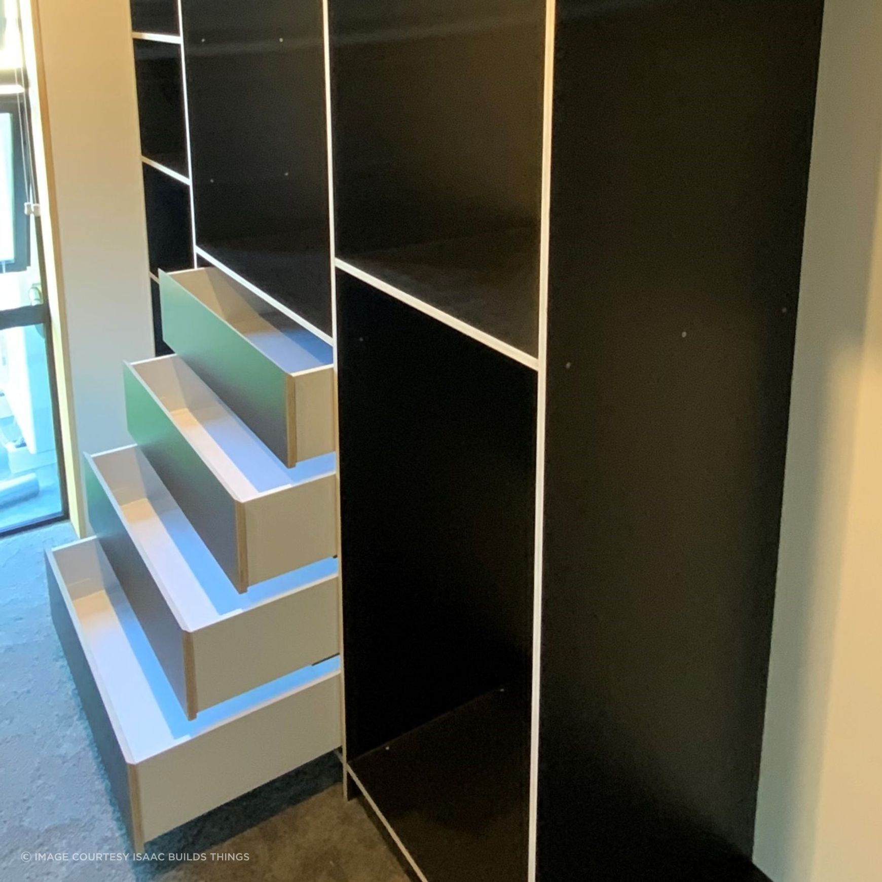 SlimFIT Soft Close Drawers