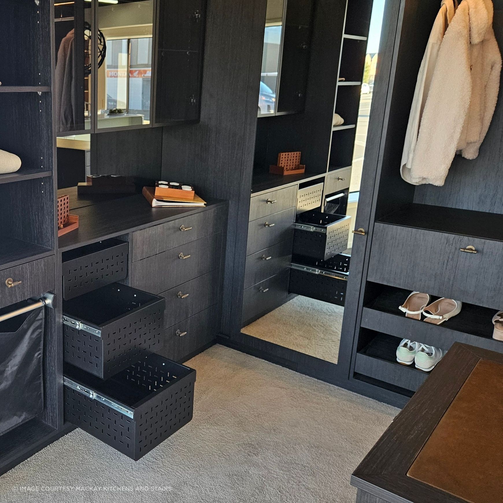 Tanova Ventilated Drawers