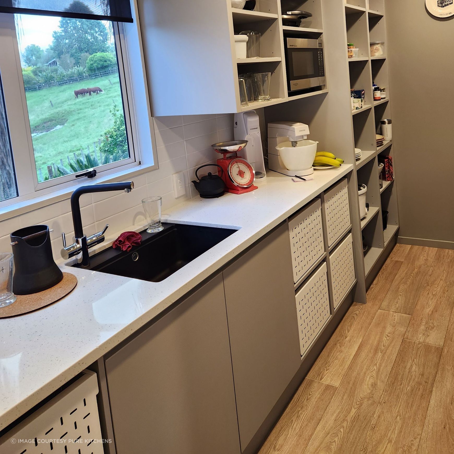 Tanova Ventilated Drawers