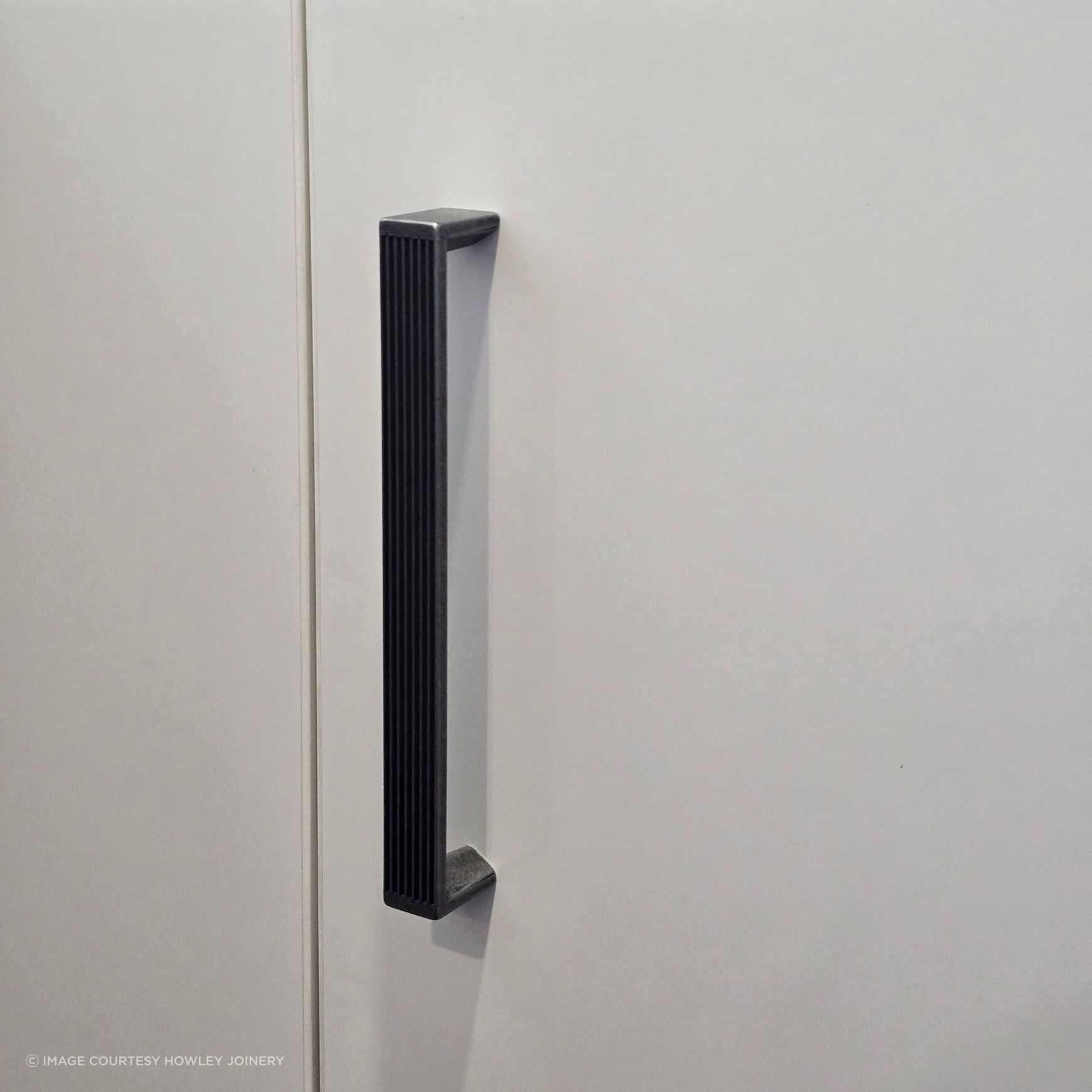Barolo D Handle