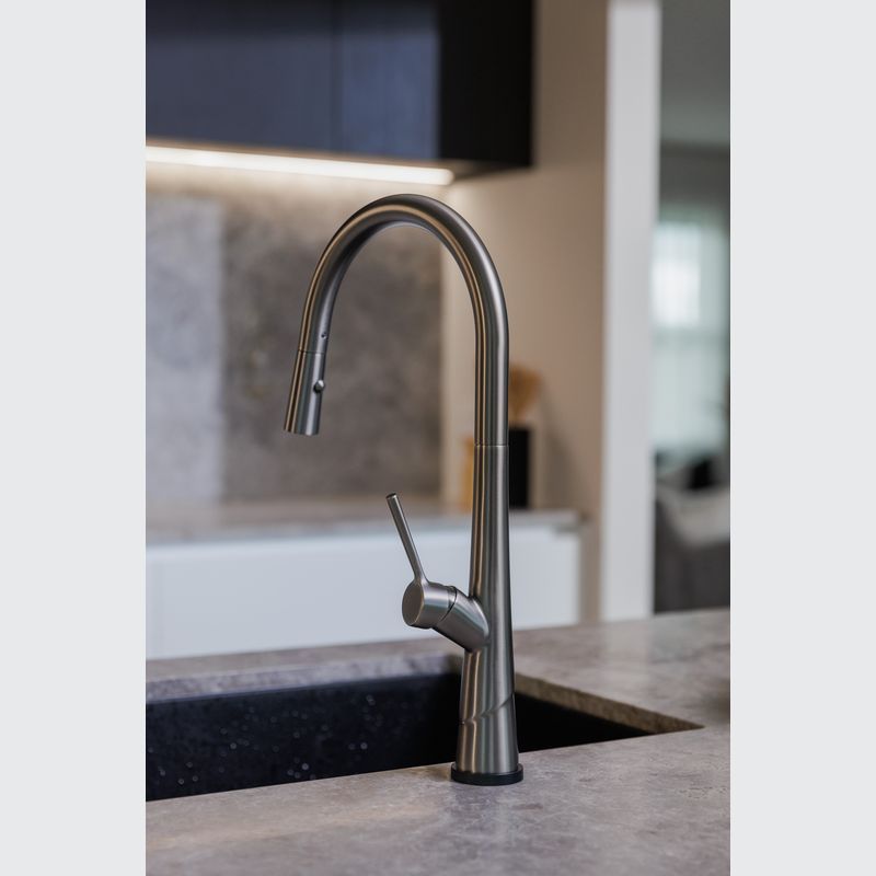 Lustro Kontact Pull-down Sink Mixer