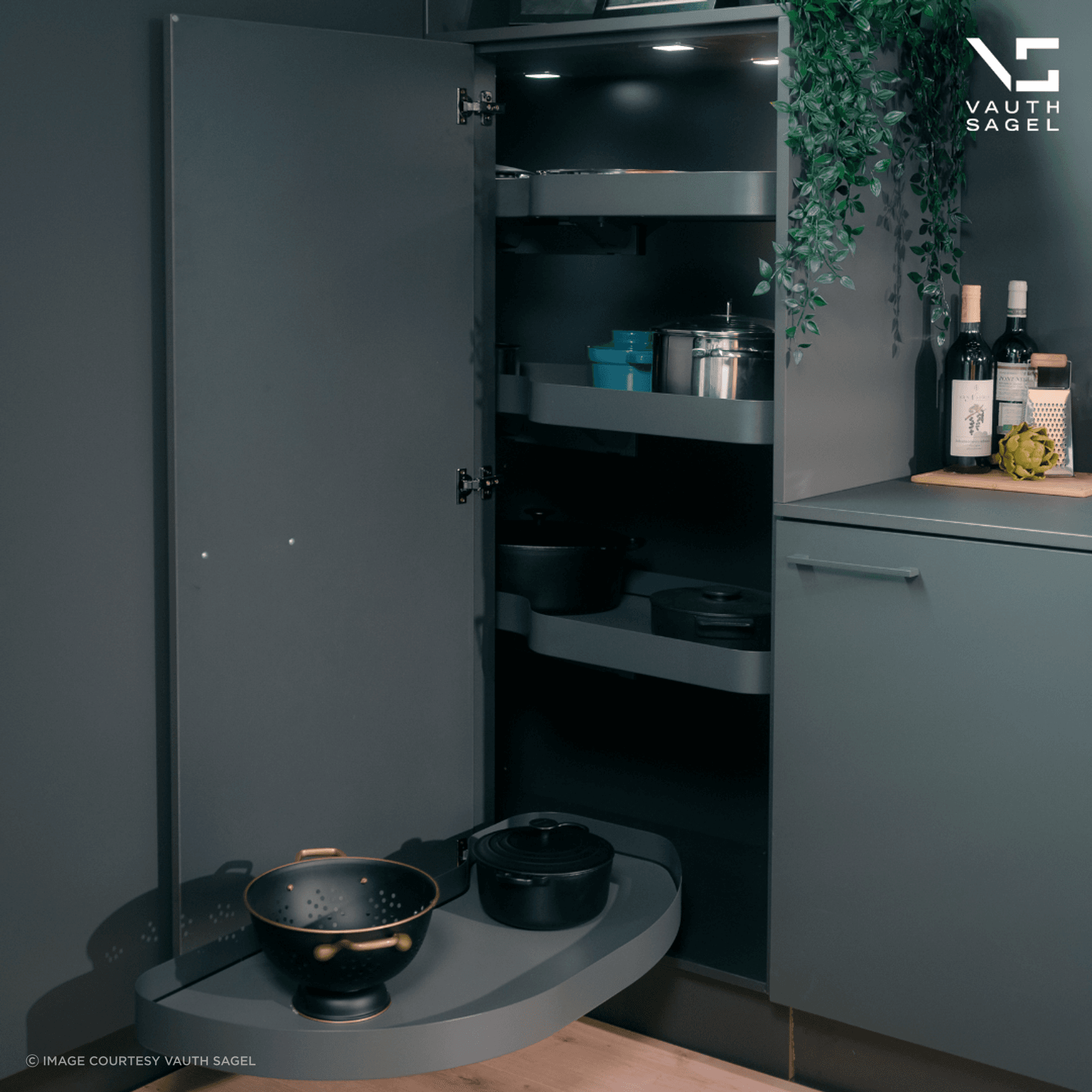 VS Cornerstone MAXX Blind Corner Unit