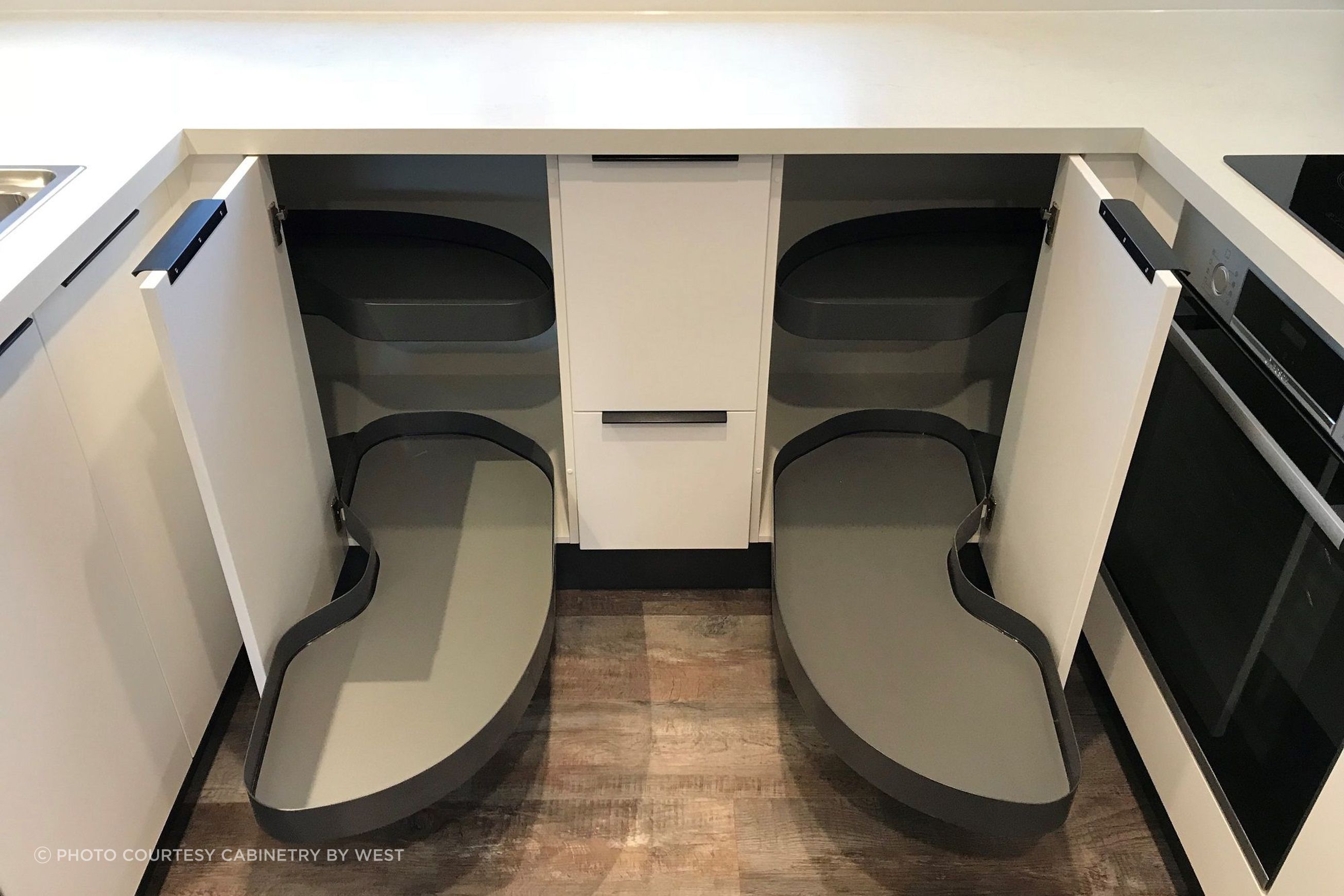 VS Cornerstone MAXX Blind Corner Unit