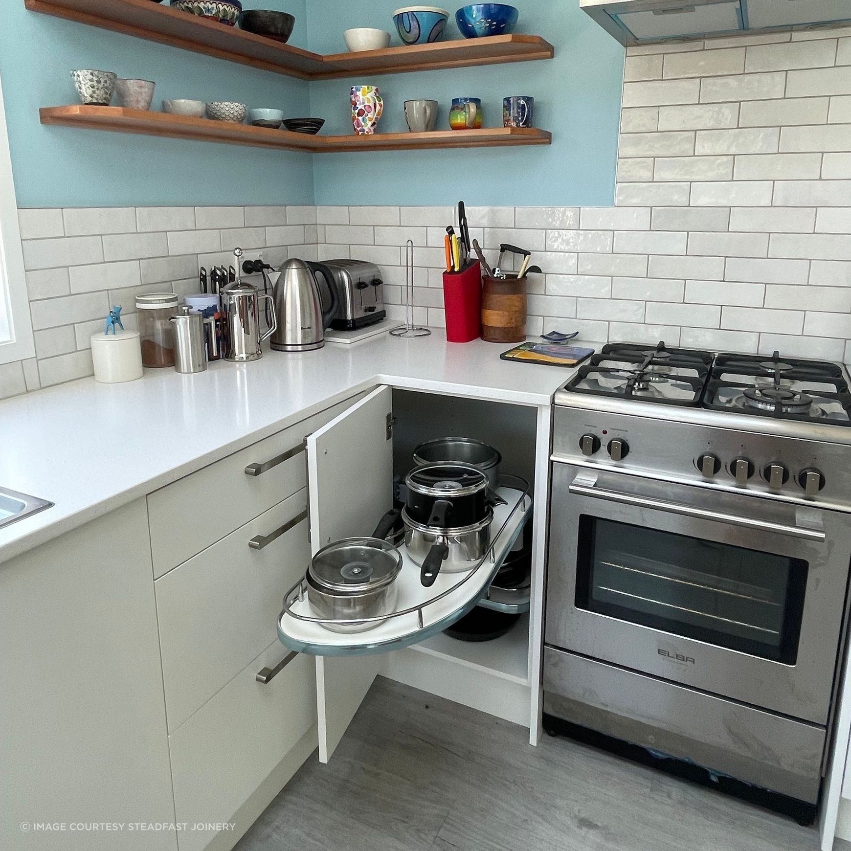 VS Cornerstone MAXX Blind Corner Unit