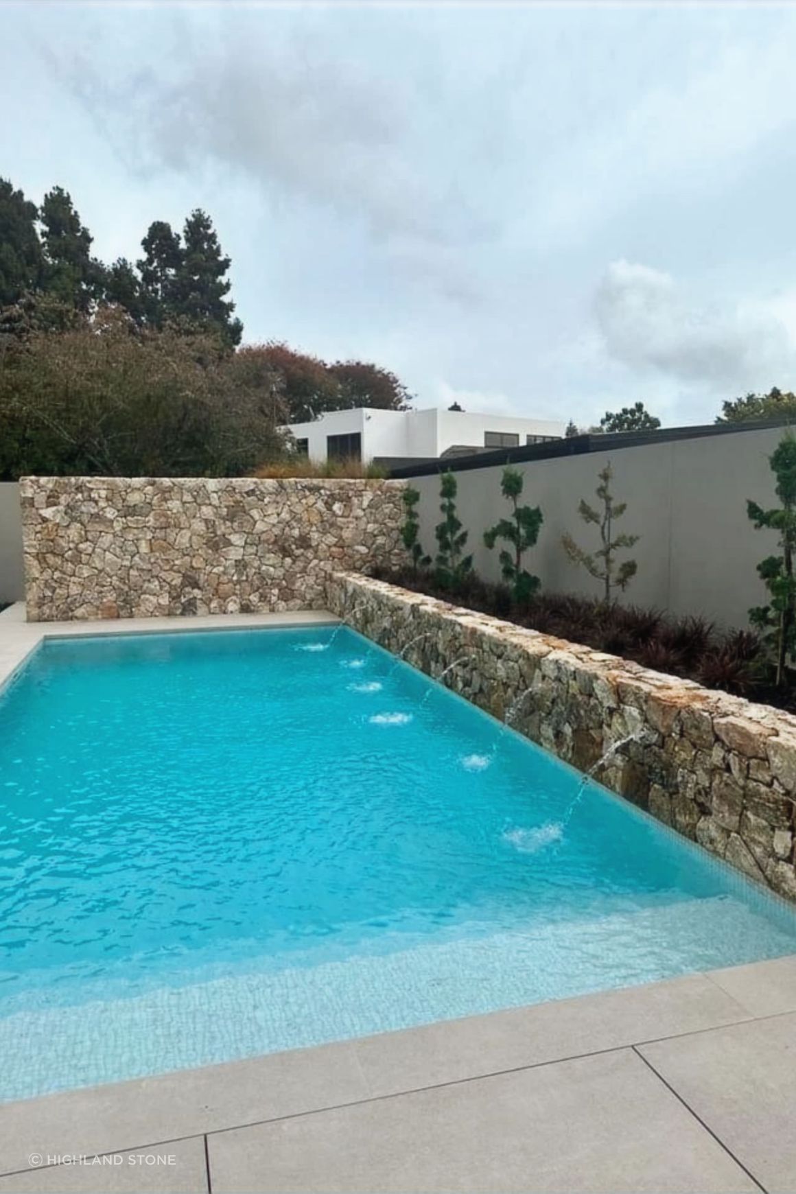 Landscape & Entrance Walls