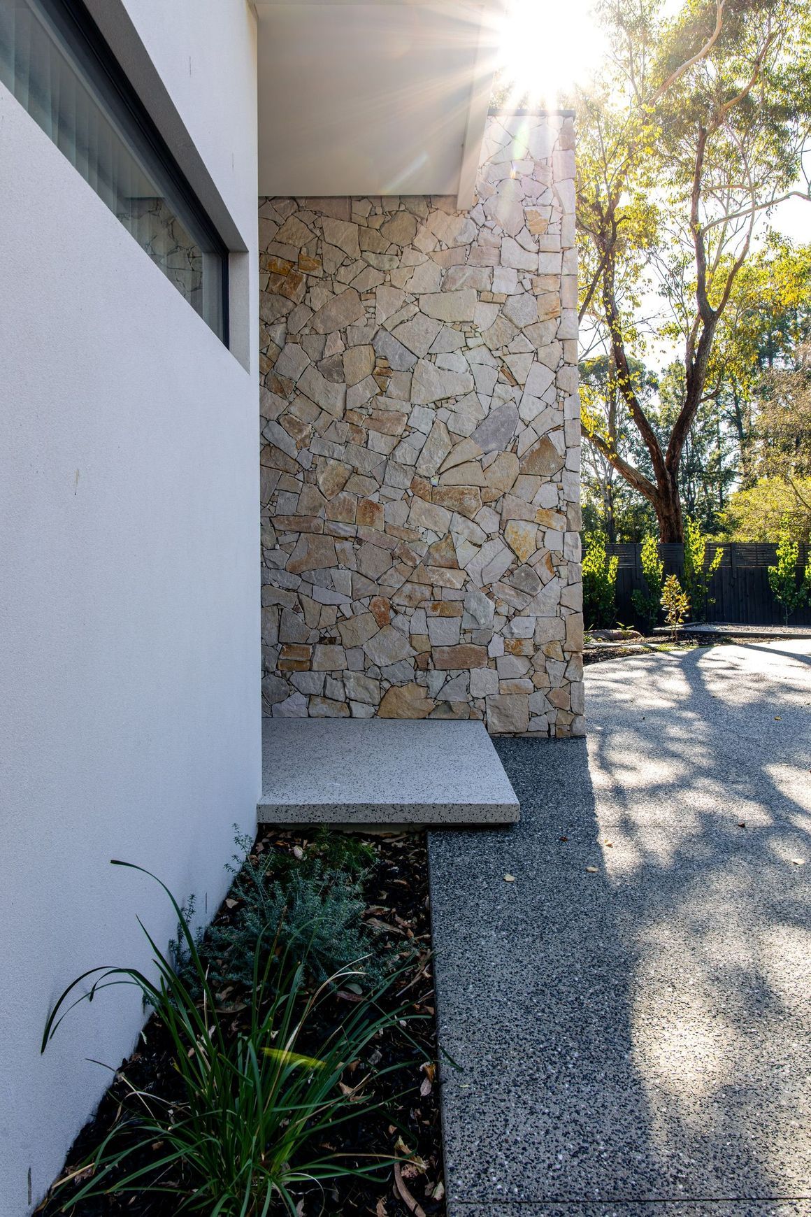 Loose Random Flinders Wall Cladding