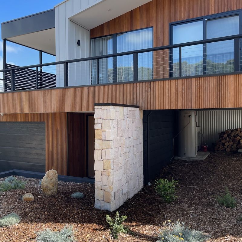 Thredbo Ashlar Wall Cladding